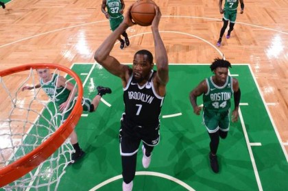  杜兰特关键球失手篮网加时惜败凯尔特人  