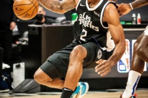  东契奇40+三双难救独行侠负灰熊  