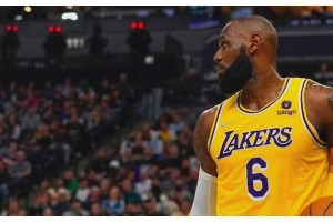  詹姆斯里程碑夜准三双，湖人擒雷霆稳局势