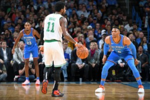  福克斯三双国王轻取雷霆  